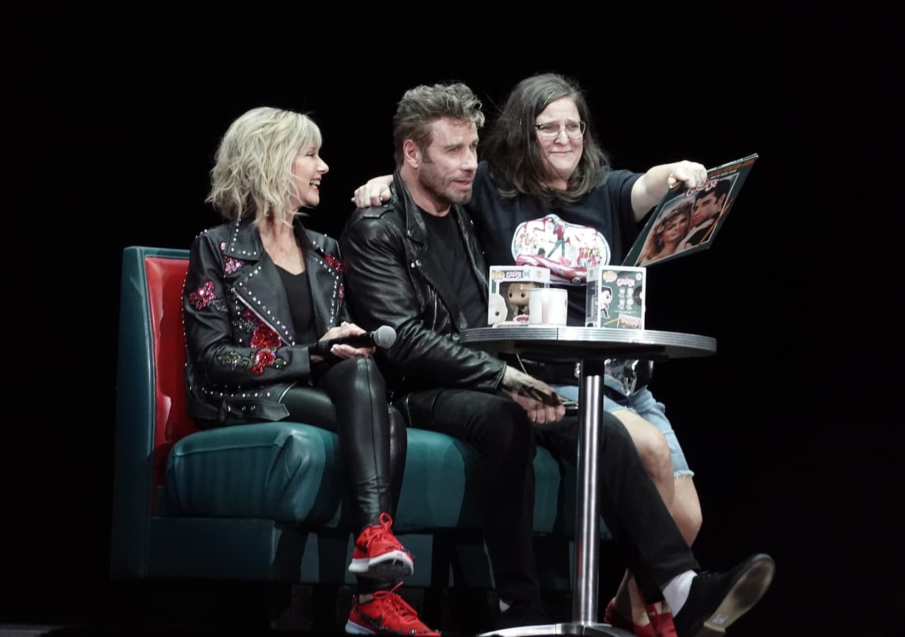 A los protagonistas de 'Grease' no deja de asombrarles el impacto de la película en distintas generaciones.