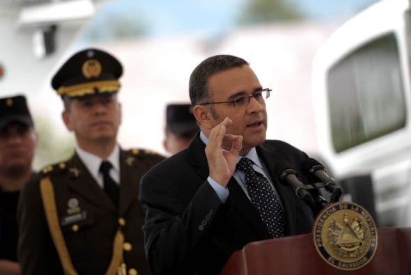 En materia de violencia, el presidente Mauricio Funes Cartagena detalló la disminución de un 9% en los asesinatos y en la reducción de extorsiones.