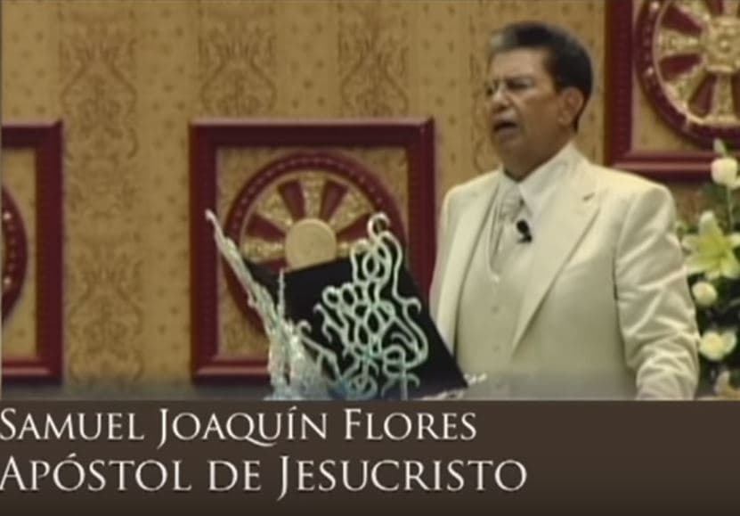 Poco se sabe sobre el origen y tamaño de la fortuna que amasó Samuel Joaquín Flores, quien fue el máximo líder de La Luz del Mundo durante 50 años. Sus críticos alegan que sus ingresos provienen del diezmo de sus fieles y su cercanía con el poder en México.
