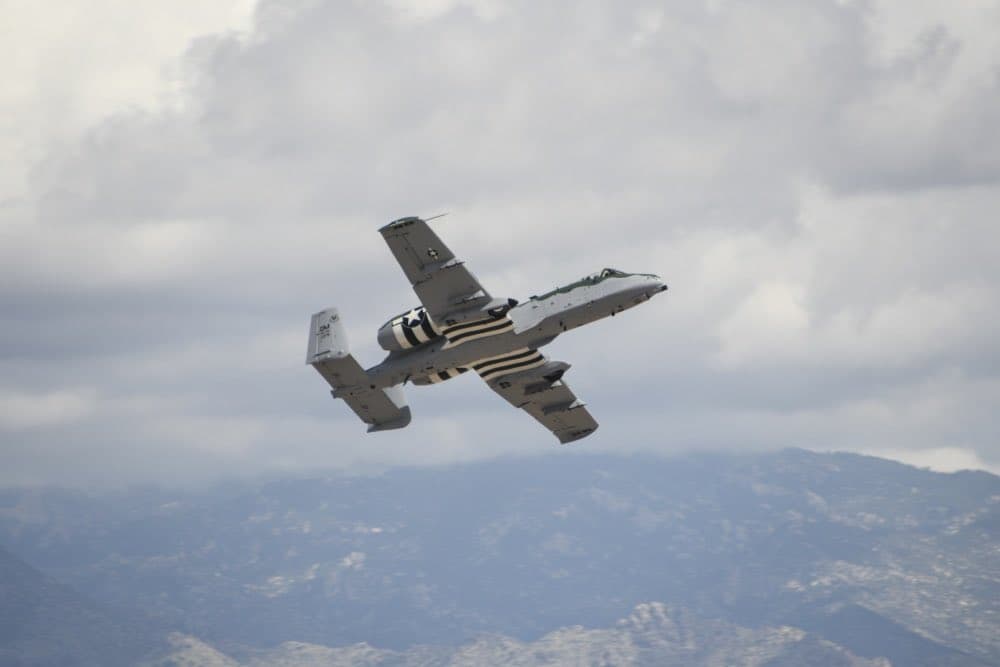 Aviones de la Fuerza Aérea sobrevolarán el sur de Arizona para honrar a los héroes de la lucha contra el coronavirus