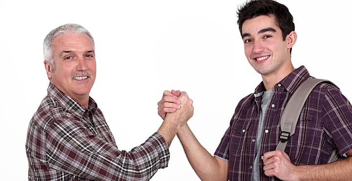 Consejos para padres: por qué no podemos ser amigos de nuestros hijos