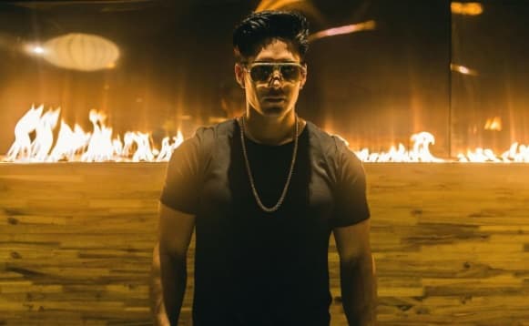 Chyno Miranda ha padecido en carne propia el ser damnificado. Fue en 1999 cuando se quedó sin nada después del desastre de Vargas, municipio en el que vivía en Venezuela.