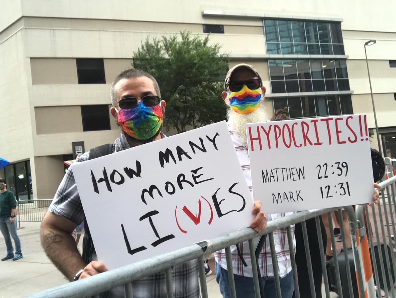 Pence se estaría reuniendo con el gobernador Greg Abbott en medio del aumento que existe en los casos de coronavirus en el estado.
<br>