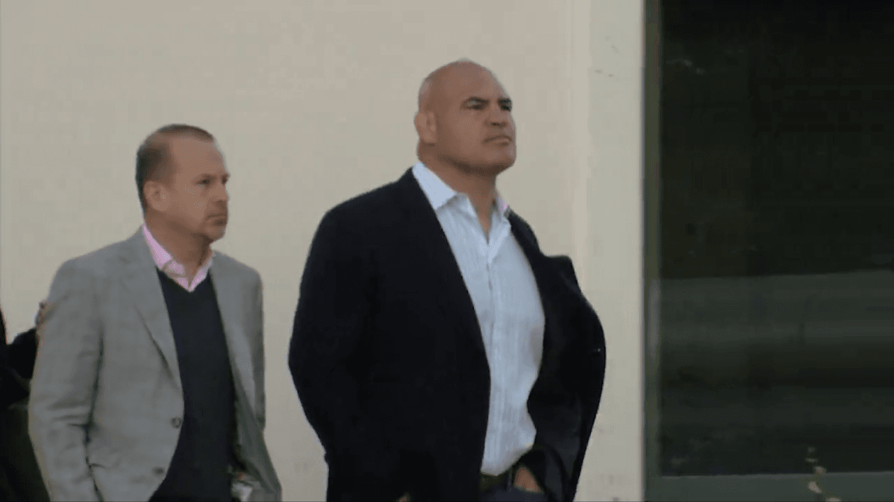 La cruda reacción del juez que dictó sentencia a Caín Velásquez 