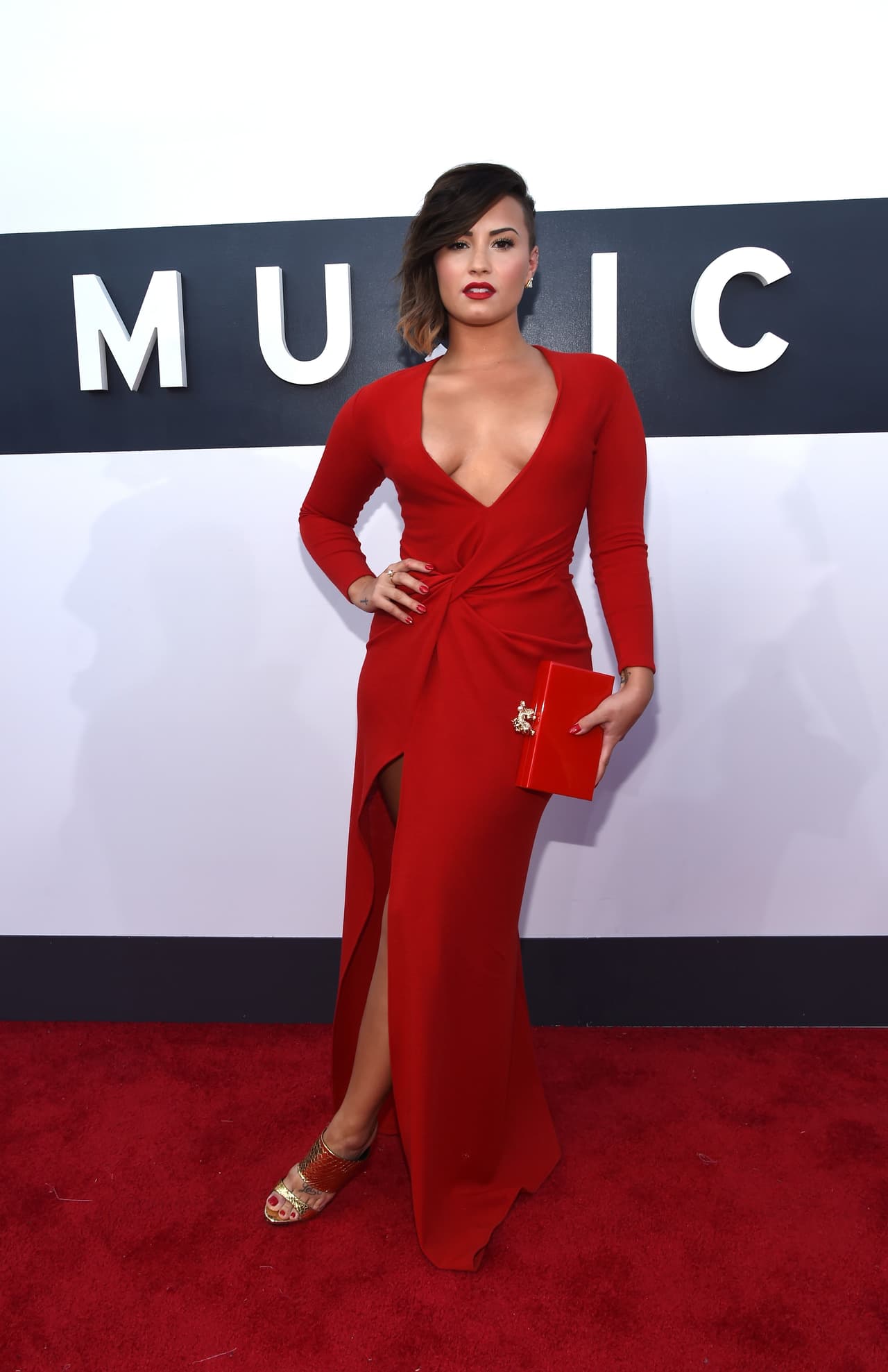 Demi Lovato ama el verano, lo más seguro es que sea por que nació en esta época del año.