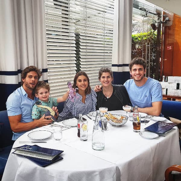 <b><a href="http://www.univision.com/temas/horacio-pancheri">Horacio Pancheri</a></b> está muy contento porque sus hermanos y su amado hijo están de visita en México.