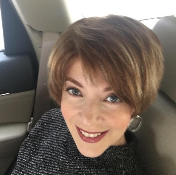 <b><a href="http://www.univision.com/temas/edith-gonzalez">Edith</a></b> se ha mostrado camaleónica con el paso del tiempo, la hemos visto con el pelo corto, largo, obscuro y muy rubio, es por eso que hacemos un rápido repaso por sus diferentes cambios de imagen.