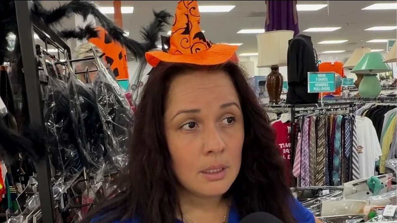 Inundaciones en la Bahía de Tampa preocupan a comerciantes por las pérdidas en sus ventas