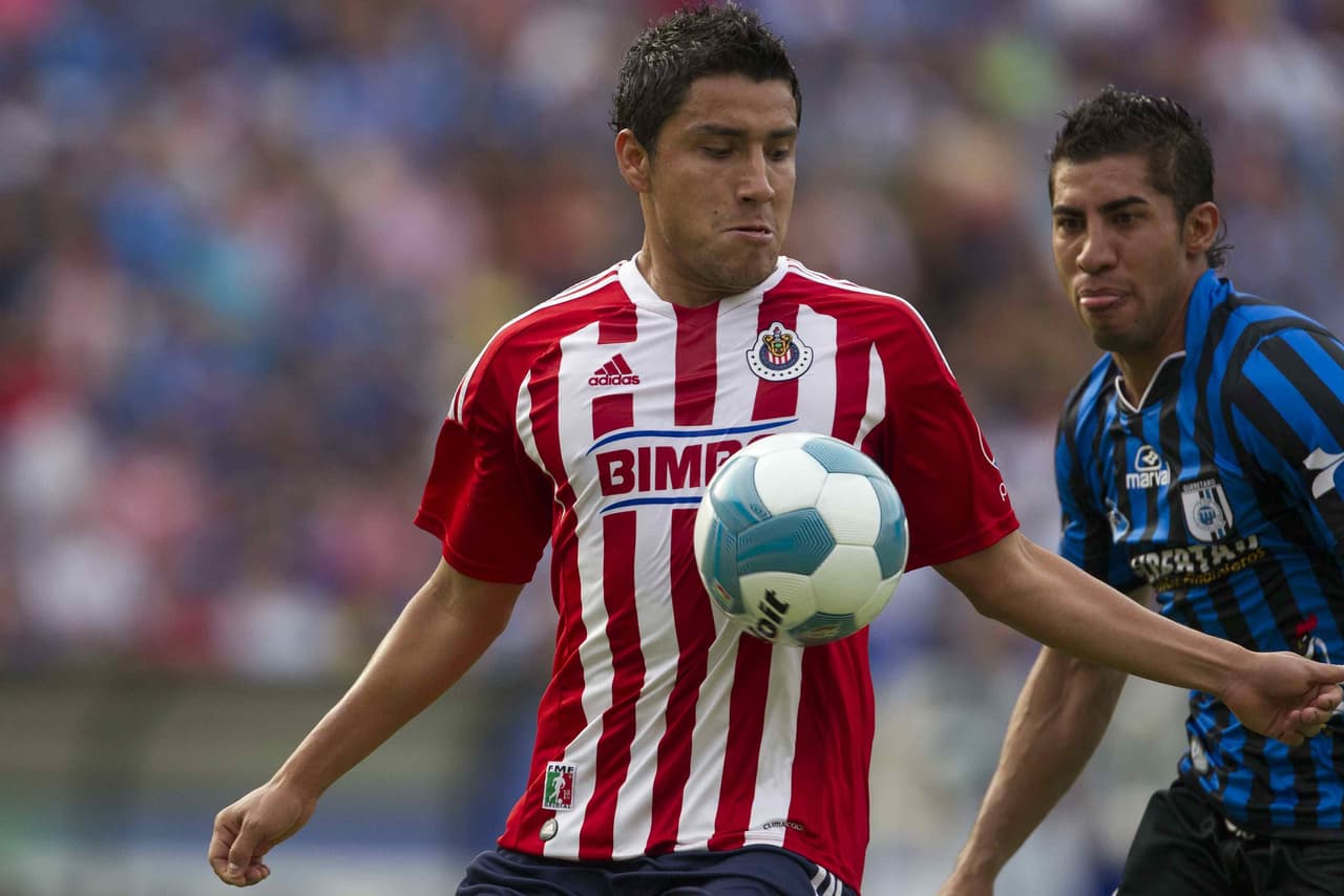 Otro ex del Guadalajara, Antonio Salazar, vio frustrado su deseo de jugar en la Liga MX por la falta de oportunidades o minutos en la cancha. El atacante jugó en 2 episodios con Chivas y Jaguares, el ‘Hulk’ se revaloraría en Costa Rica con el Santos de Guápiles en 2014, para después regresar al Ascenso MX.