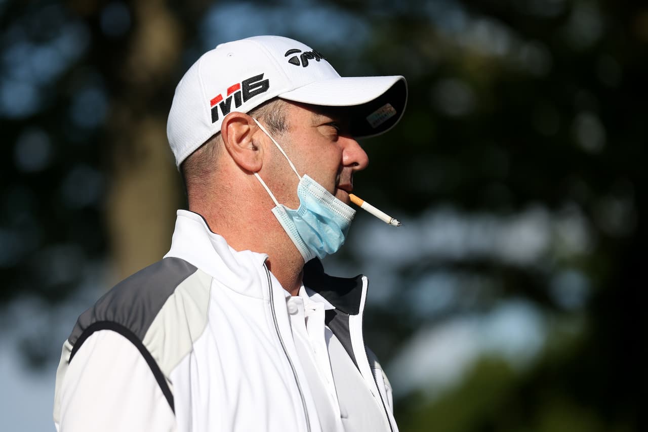 Por qué los fumadores pueden tener prioridad para acceder a la vacuna de covid-19