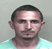 <b>Samuel Acevedo Mulero</b> enfrenta cargos por ley de armas y ley 54 con una fianza de $1,050,000.