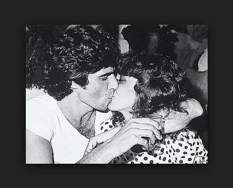 Esta relación inició cuando ellos protagonizaron la serie 'Verónica: el rostro del amor' en 1982 en Argentina.