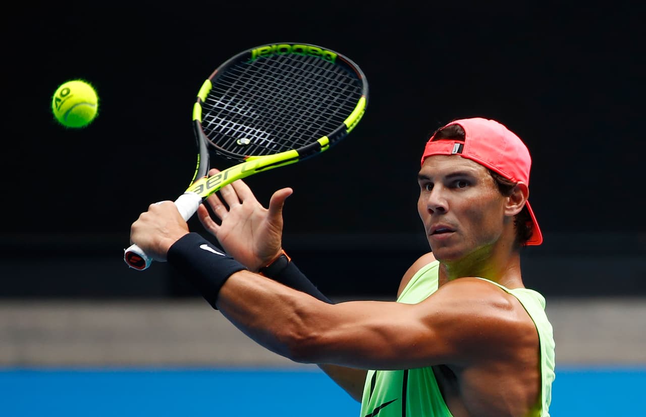 A pesar de los eventos, el español Rafael Nadal no frenó su preparación para el primer partido contra dominicano Víctor Estrella.