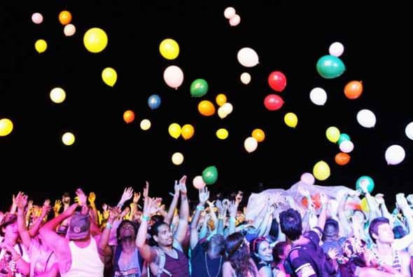 El festival de Coachella cerró su edición 2014 con los más divertidos estilos y hasta con tono tradicional y espiritual. Esta galería lo demuestra desde conejos de pascua, súper héroes y hasta celebridades irreconocibles. ¿Quieres ver más?: Las fotos que no te puedes perder