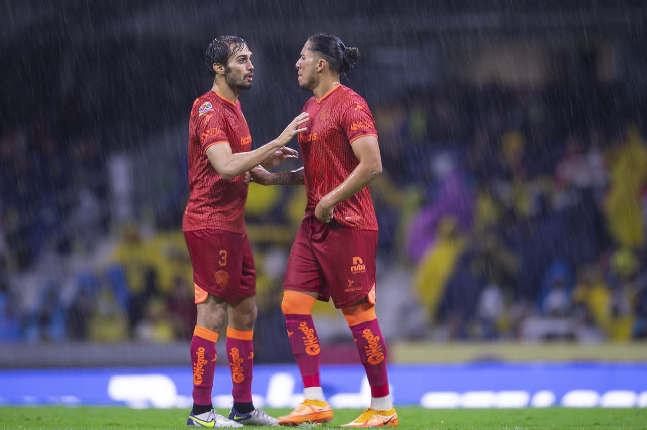 Henry Martín hizo un doblete para darle el triunfo al América en contra de unos Bravos que estuvieron cerca del empate.