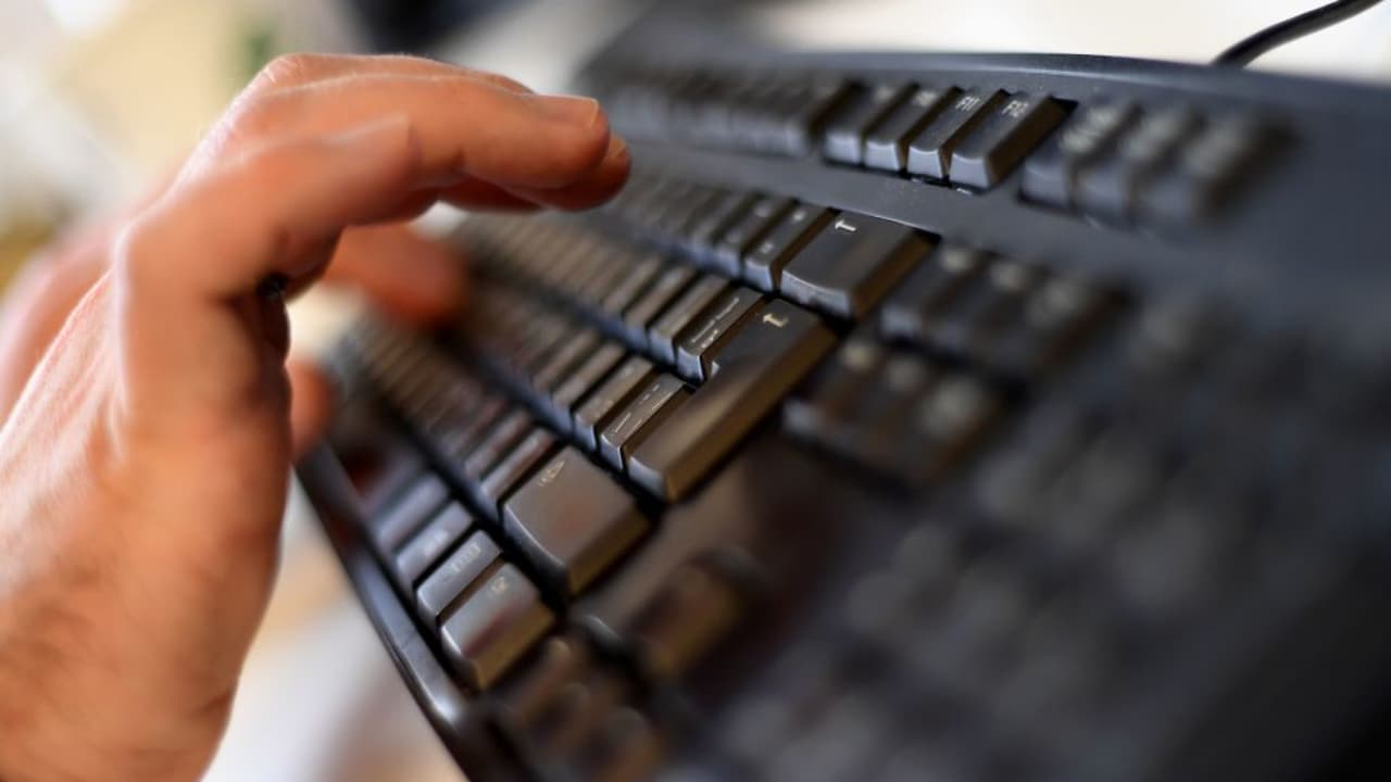 Humble ISD sufre un ataque cibernético en el primer día de clases virtuales