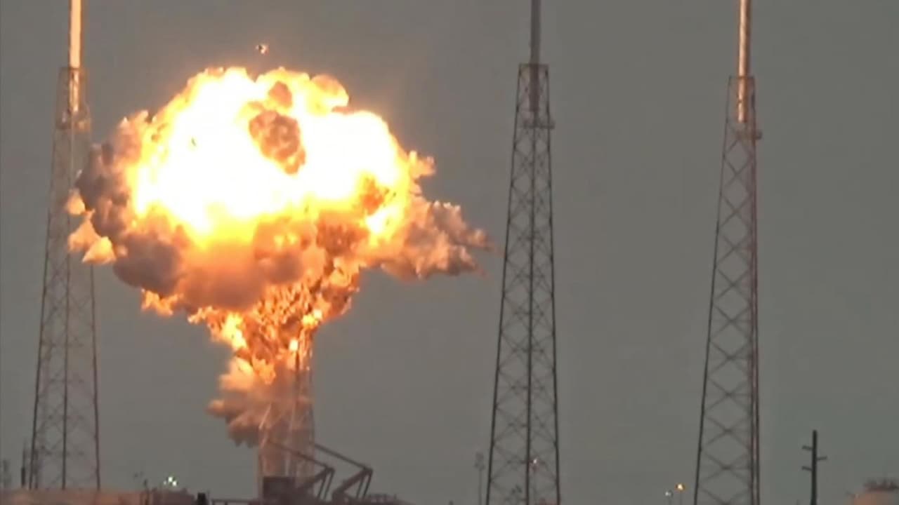 La explosión de un cohete de SpaceX destruye el primer satélite de Facebook