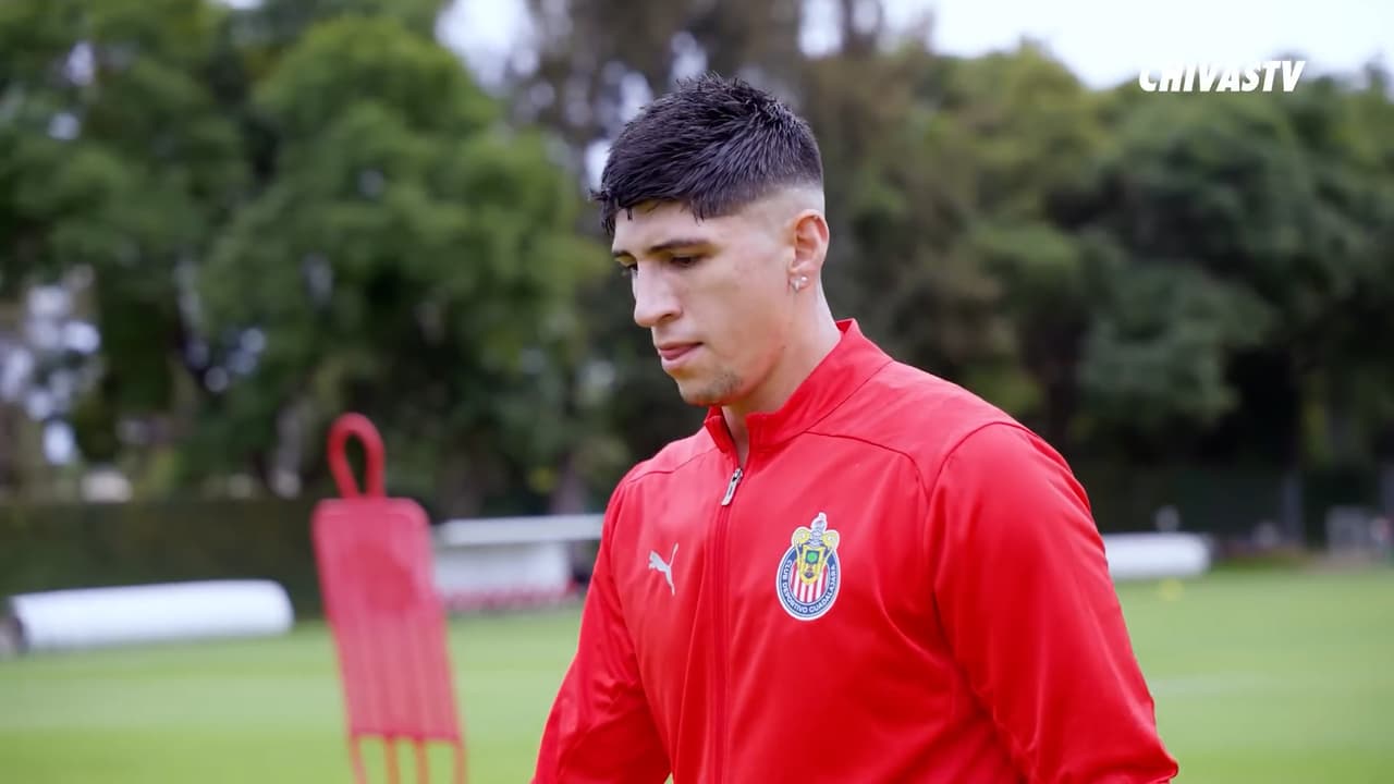 Alan Pulido no es más futbolista de Chivas