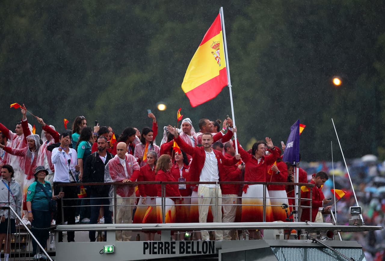 España se ha convertido en una potencia deportiva, esperan una gran cosecha, viven en un gran momento entre el futbol y el tenis, ha llegado la hora de que otras disciplinas brillen.
<br>