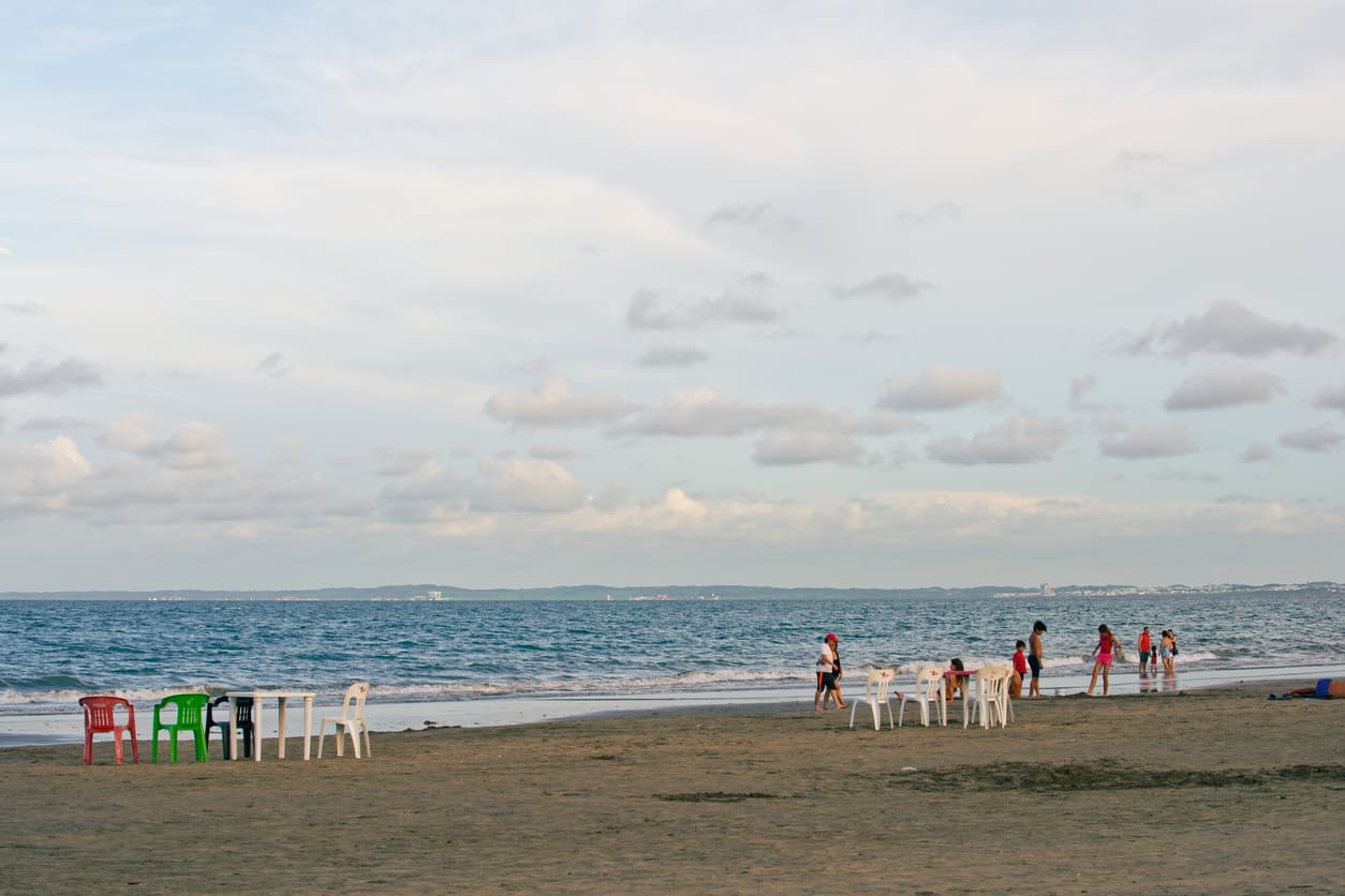 <h3 class="cms-H3-H3"><b>7.- Playa Mocambo</b></h3>
<br> 
<b>Estado: </b>Veracruz
<br> 
<b>NMP de enterococos por cada 100 ml:</b> 145
<br>
<br>Este es el caso de la mayoría de las playas mexicanas, según el resultado de este último periodo, pero existen algunas cuyos niveles rebasan los 100 y están casi en el límite permitido.