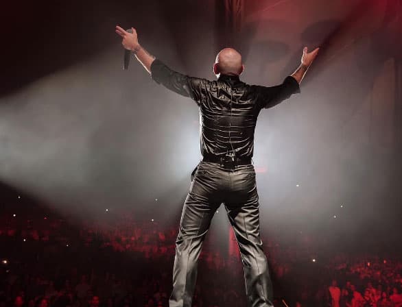 El mundo es suyo, y seguramente se la pasará genial hoy y el resto de 2017.