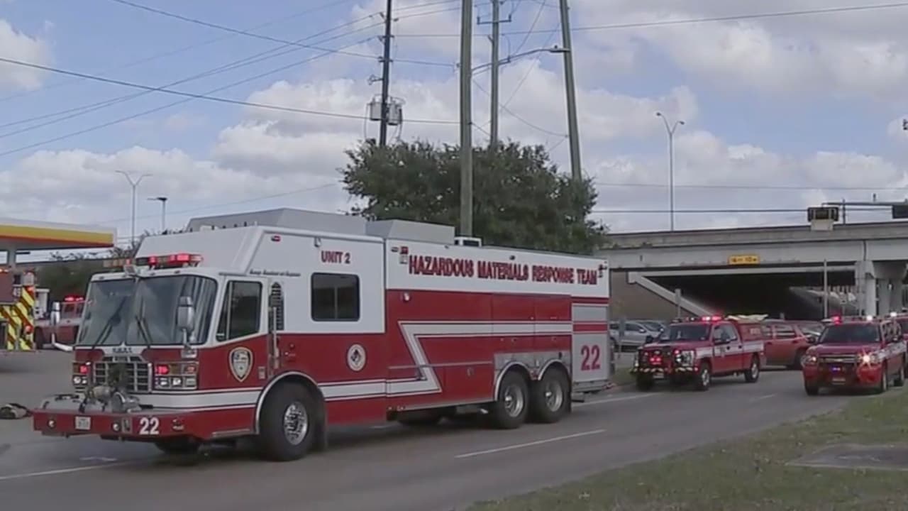 Nuevas pruebas detectan la existencia de mercurio en un Walmart luego que un sospechoso lo derramara en el área