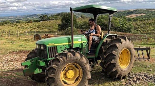 Visitaron la región de Río Grandel del Sur: "Jugando con los juguetes del tío @ornellasdiego!", publicó 
<b><a href="https://www.univision.com/temas/marcus-ornellas">Marcus</a></b> en esta otra imagen .