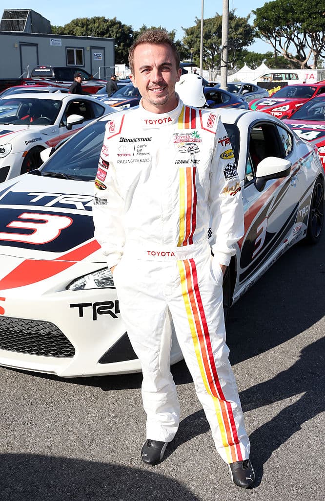 <b>Frankie Muniz</b>
<br>Hace un tiempo se retiró de las cámaras para cumplir un sueño de la infancia y ahora es piloto de automovilismo de velocidad. Además ha invertido sabiamnete su dinero en diferentes portafolios.