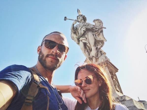 Además tiene una relación muy estable con Roberto Romano. La pareja ya tiene dos años y cuatro meses de noviazgo.