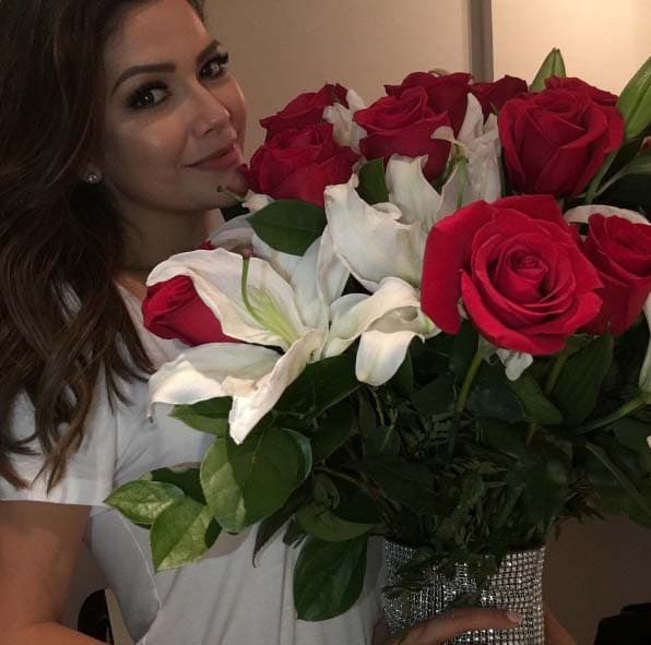 Ana Patricia: "Nuevamente gracias a todos por sus felicitaciones este día y por sus bellos mensajes ❤️🌹" (Julio 27, 2016)