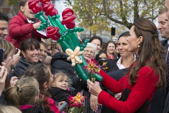 Unas enormes flores. Más videos de Chismes aquí.