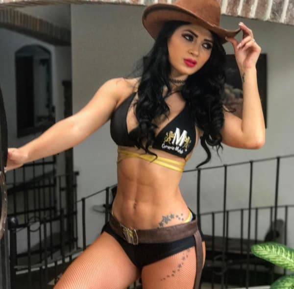 Ella ha sido modelo de publicidad para varias marcas guatemaltecas.