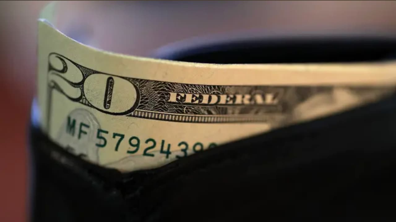 “No tirar la casa por la ventana”: recomendaciones para el fin de año ante el panorama económico