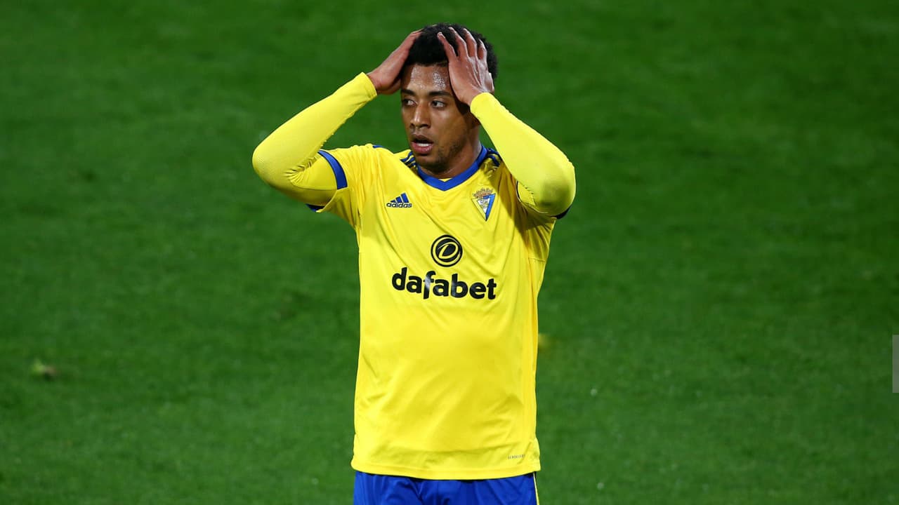 'Choco' Lozano prende las alarmas en Honduras por una lesión