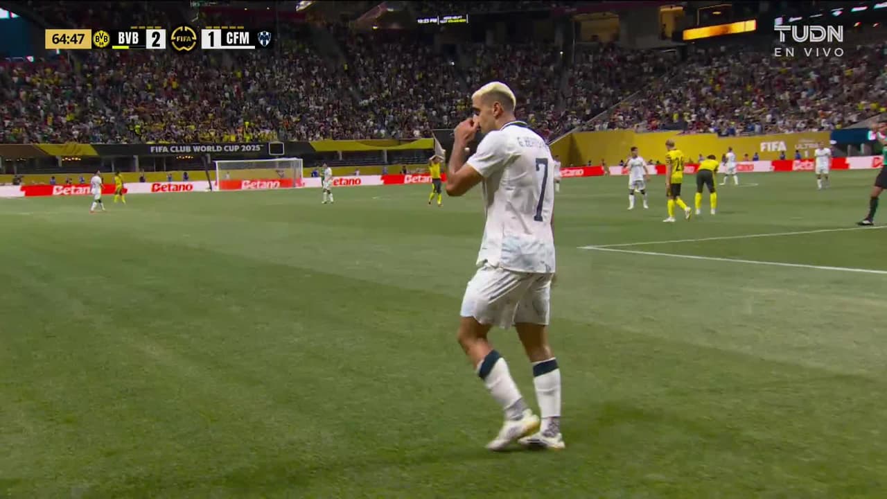 ¡Gol de Rayados... ANULADO! Berterame arrancó en fuera de lugar