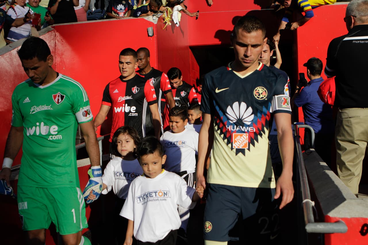 Los fans de las Águilas disfrutaron de un gran partido, pero la fiesta se vivió también previo al encuentro. Mira como vivieron esta increíble experiencia.