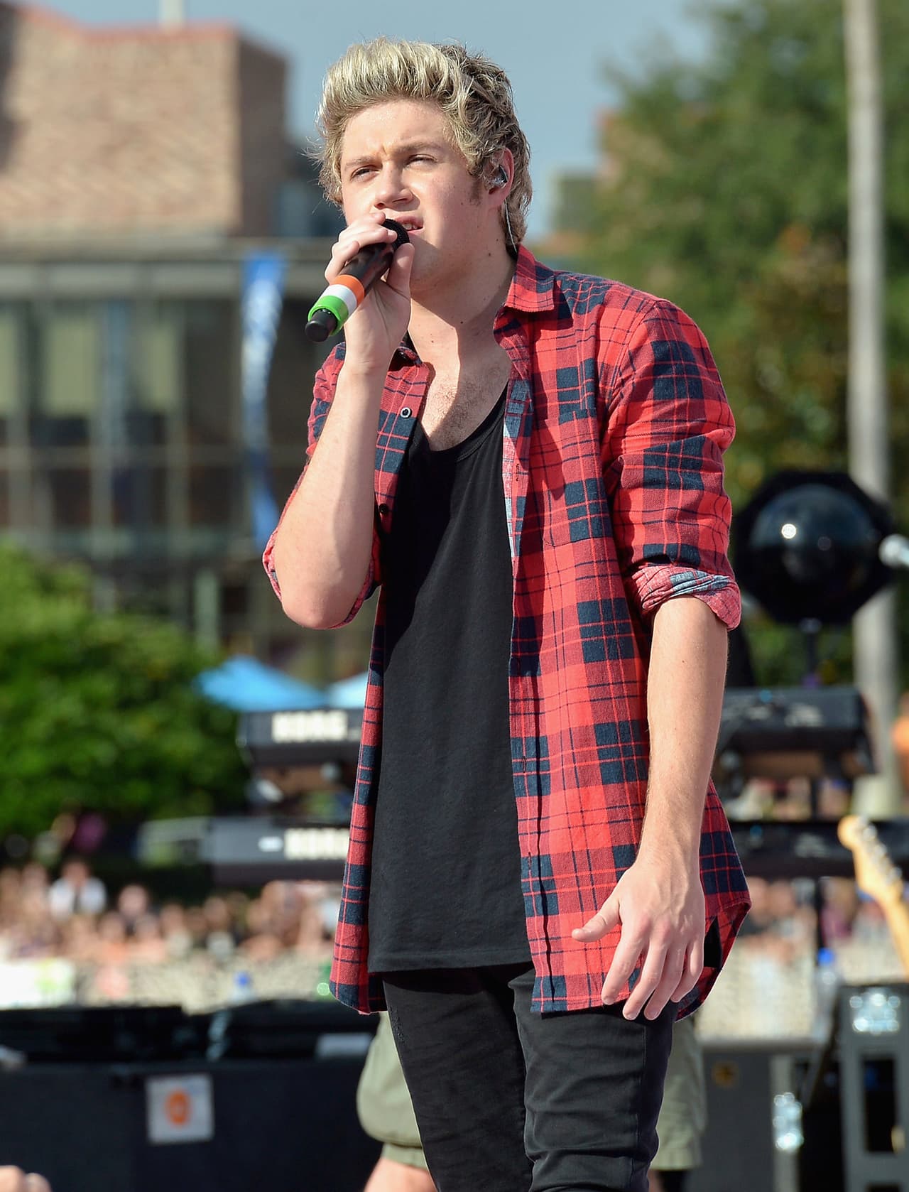 ¿Cuál es un must de los Directioners? ¡Obvio las camisetas a cuadro! ¿Tomaron nota?