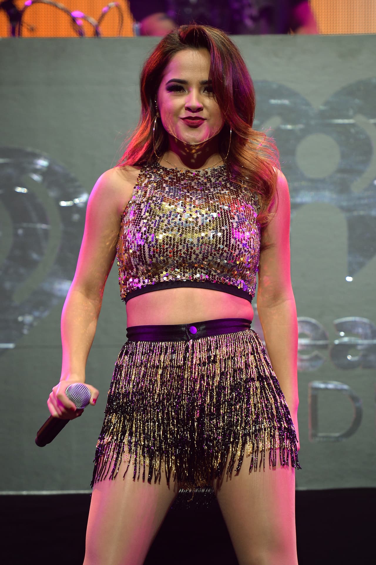 Las ladies saben que la coquetería es indispensable para dar un buen show, por ello, el vestuario debe ser lindo, femenino y atractivo.