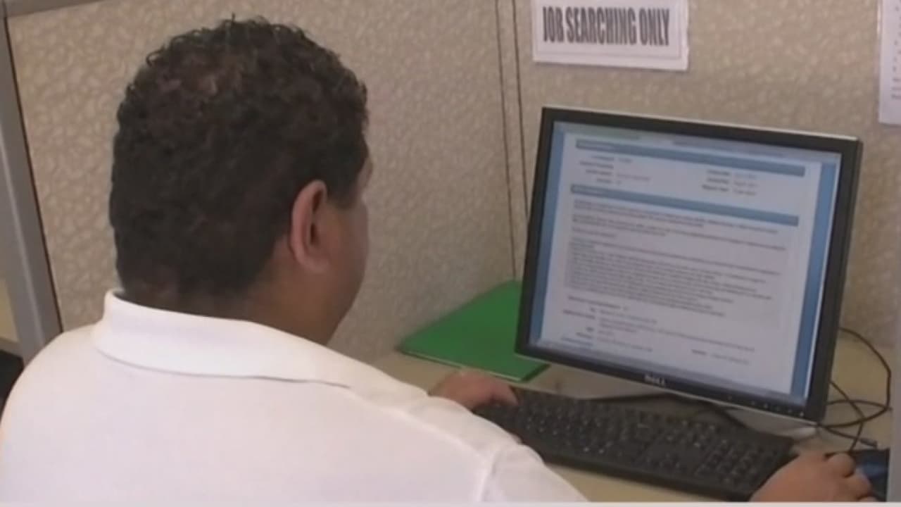 Coronavirus: en Florida habría que "verificar" el desempleo cada 2 semanas para recibir beneficios