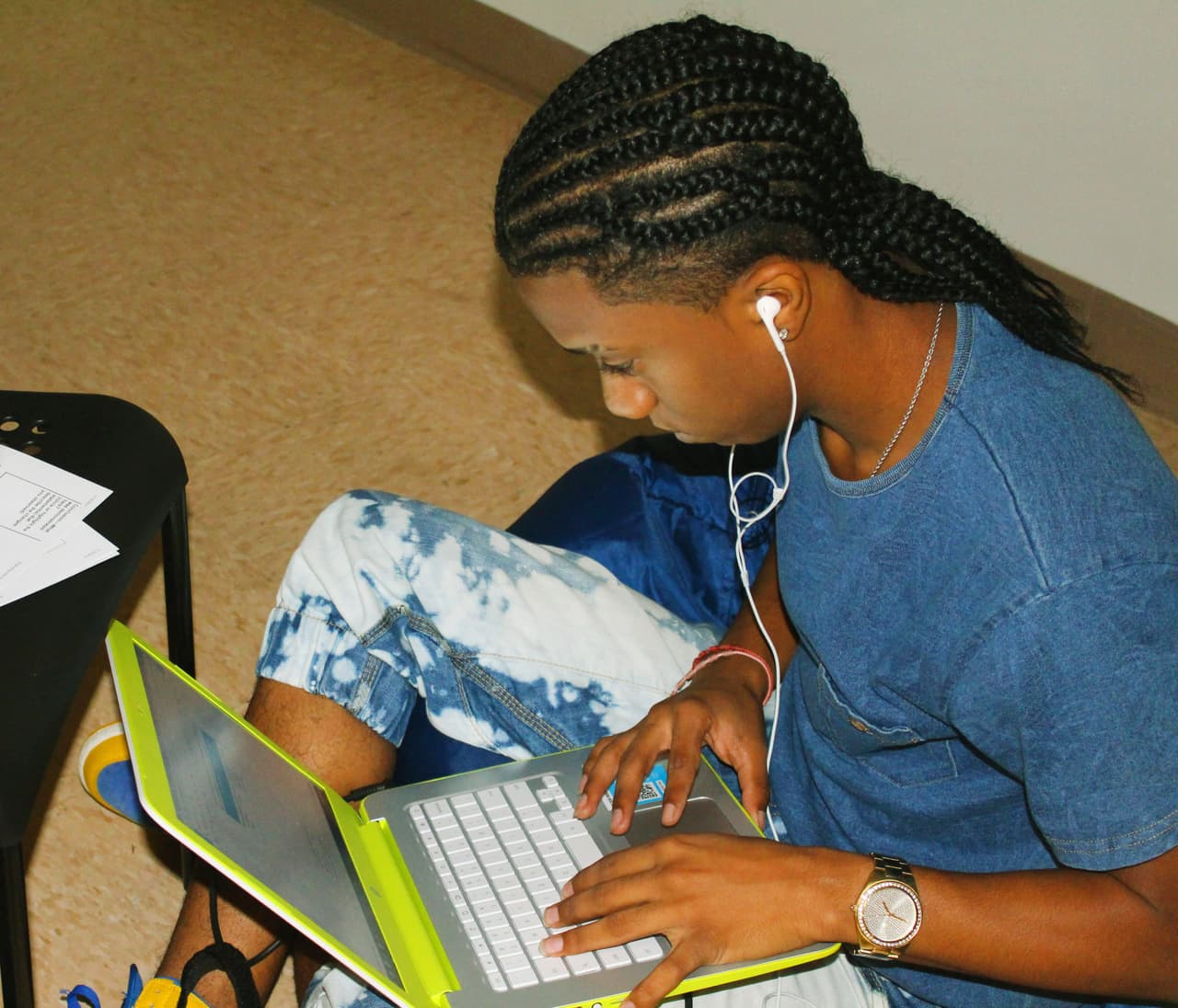 Los chicos de La Banda no paran ni un solo minuto. Nos metimos a sus ensayos y hasta en sus horas de estudio.