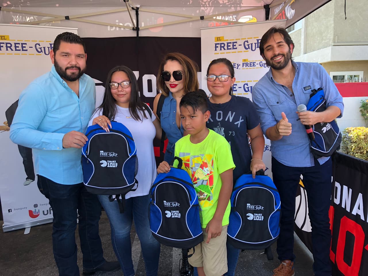 Al Free-guey le encanta poder alivianar a sus radioescuchas.