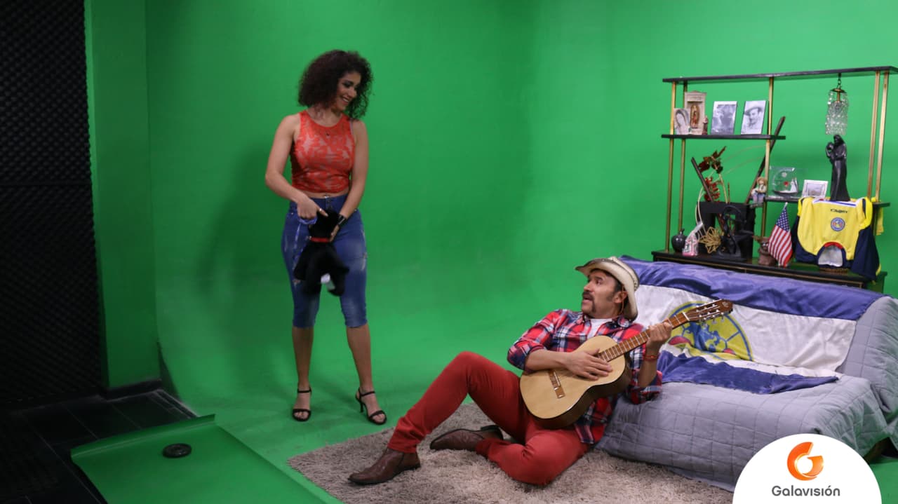 Una vez más, Los Cousins contaron con la participación especial de Nora Marines.