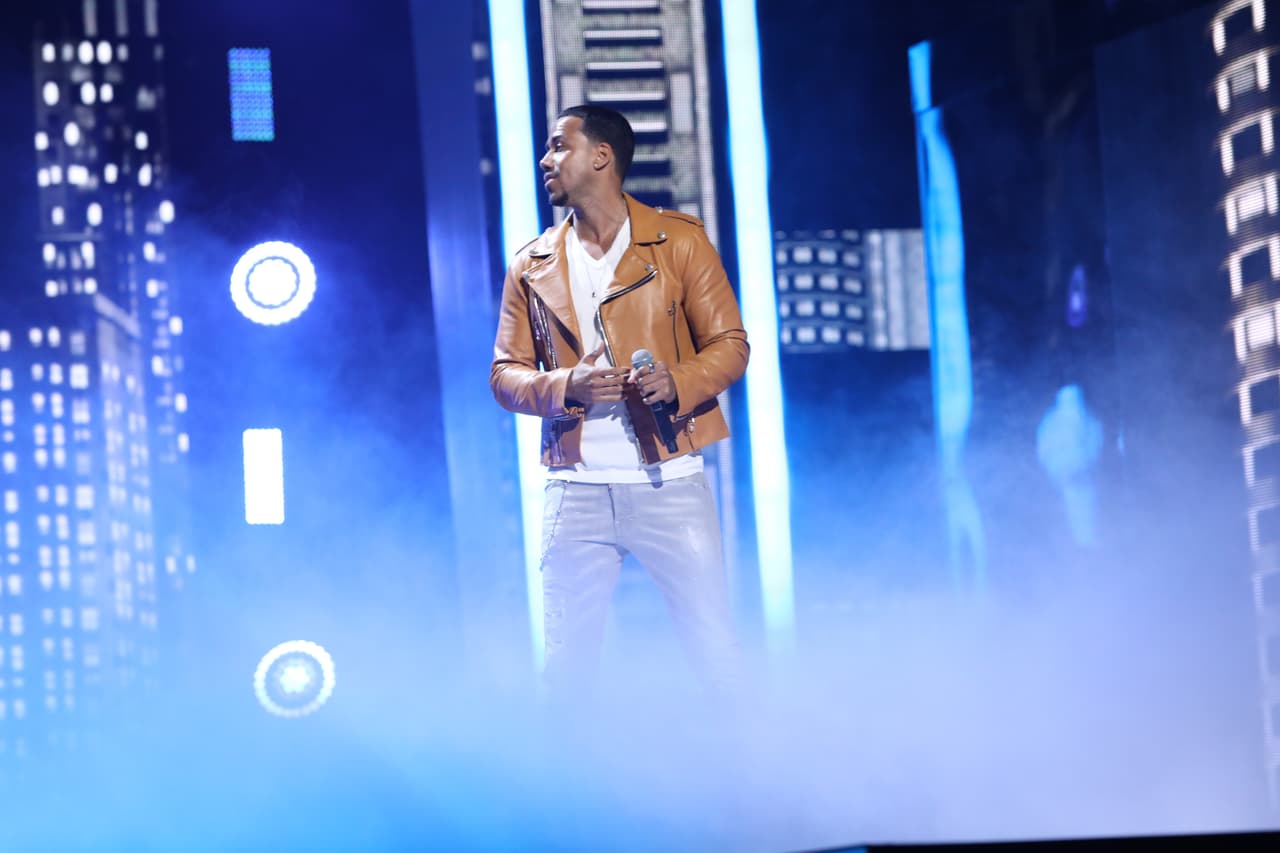 Se llevó la noche con esta canción y con el show que ofreció.