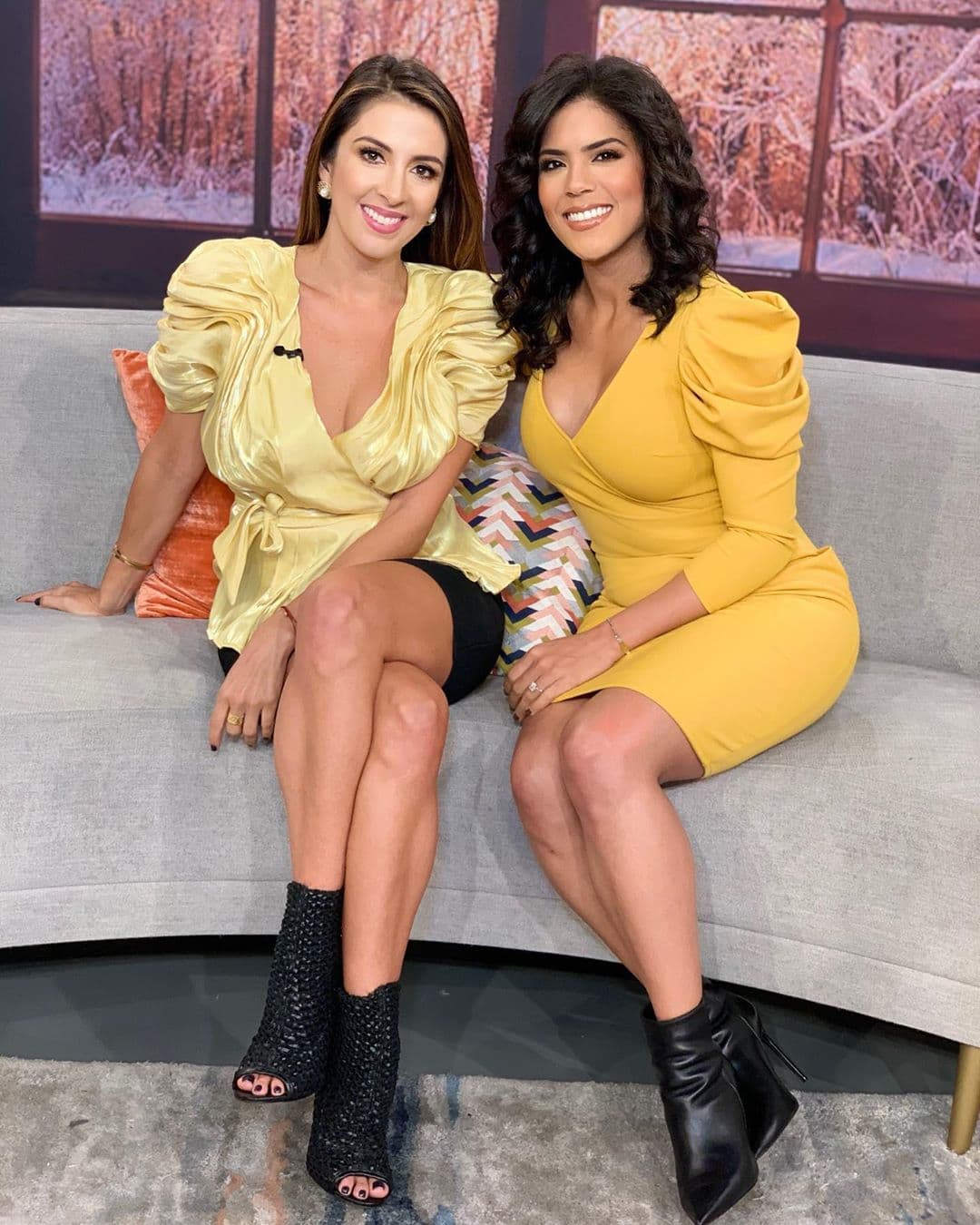 Nuestras queridas Maity y Francisca nos muestran dos opciones para llevar el amarillo esta temporada.