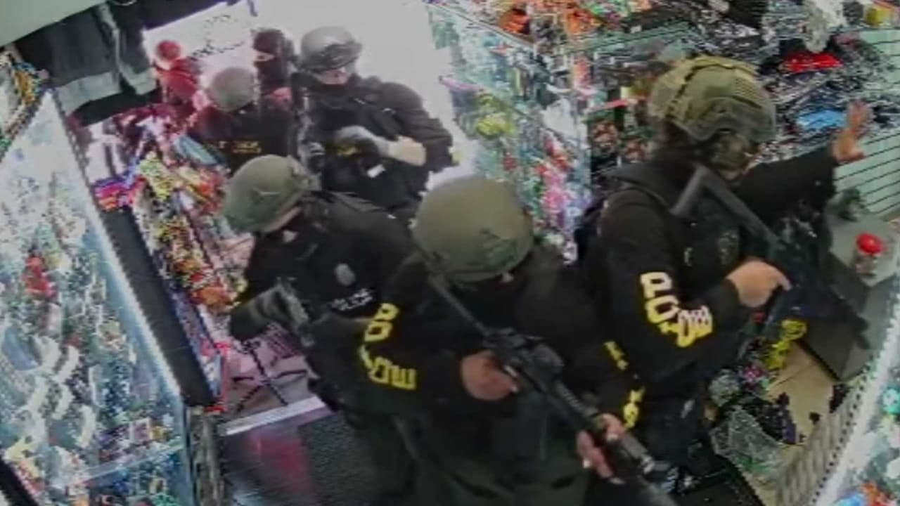 Polémica por operativo federal en MacArthur Park: comerciantes denuncian irrupciones sin orden judicial