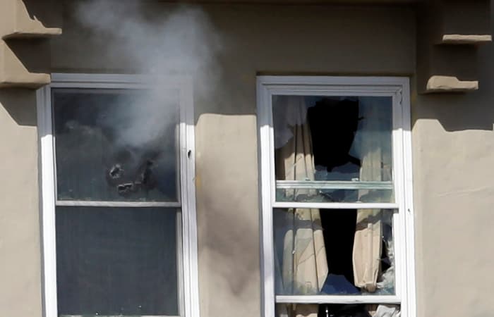 Se entregó el hombre que disparaba cerca del aeropuerto de San Diego