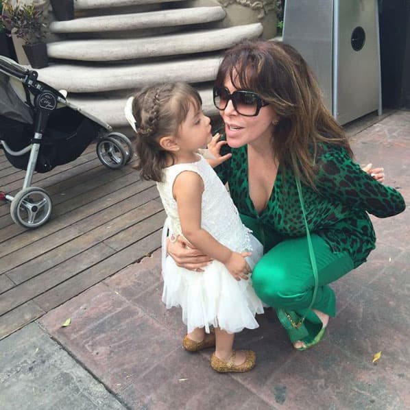 La pequeña Rafaela podría ocupar el lugar de Verónica Castro