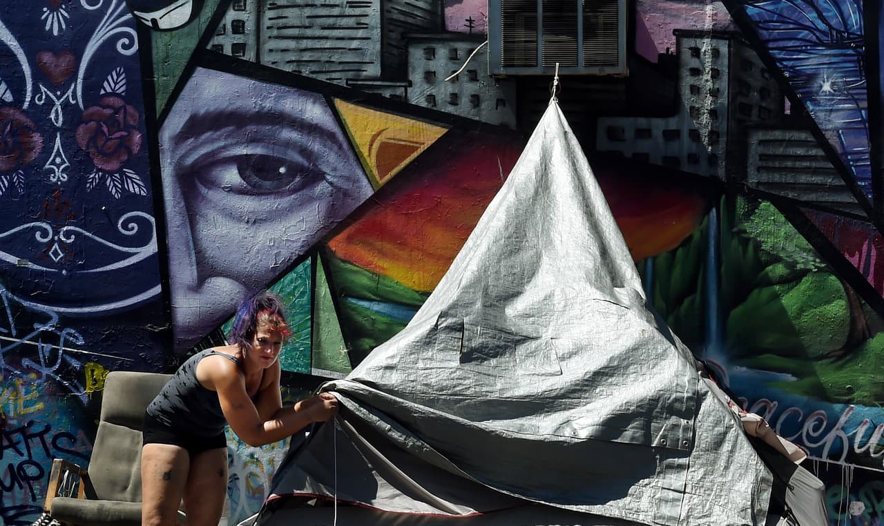 Los Ángeles planea pagar a quienes construyan una habitación adicional para familias sin hogar