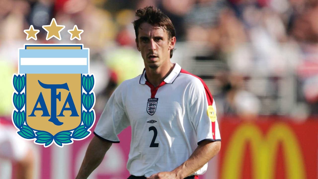 Gary Neville piensa que Messi maquilla a la débil defensa de Argentina