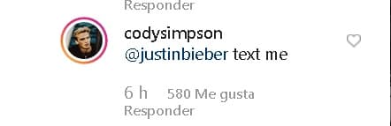 Los comentarios de Bieber tuvieron respuesta por parte de Simpson, quien le contestó: 
<b>"Escríbeme"</b>.